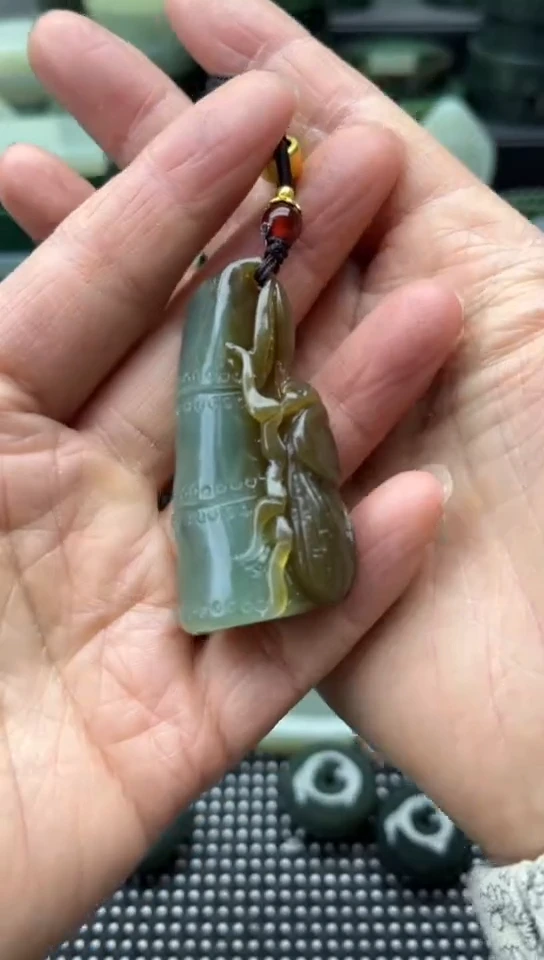 未镶嵌和田玉珠宝半成品挂件