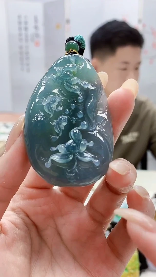 未镶嵌定制翡翠4917lr-毛货挂件175