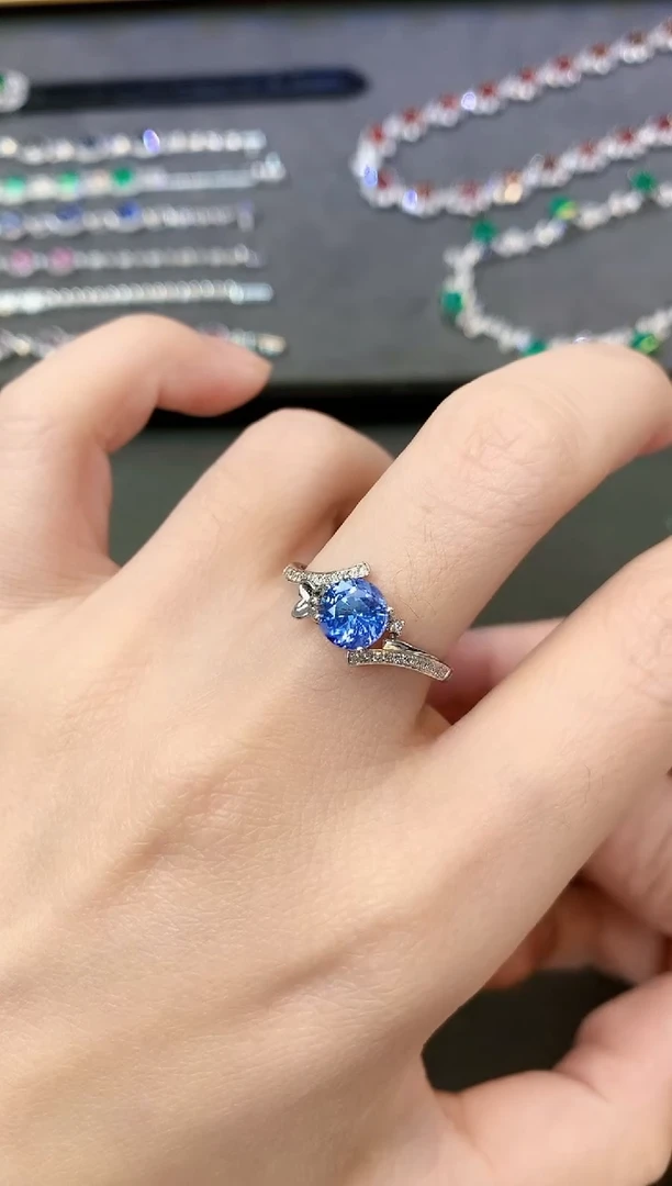 【闪购商品】蓝宝石戒指18K金镶嵌1