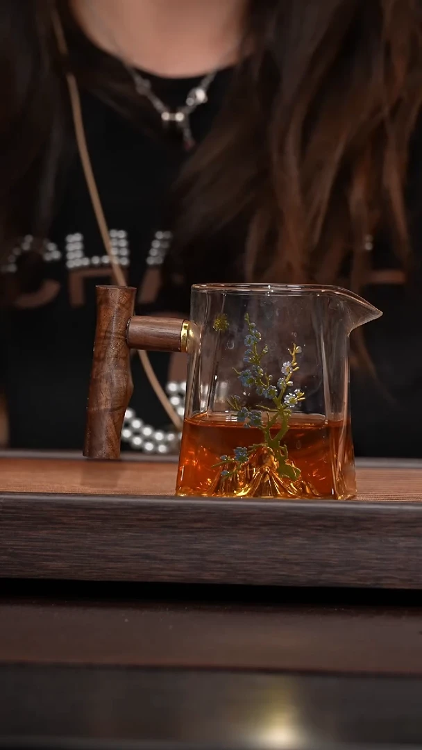 茶壶紫砂木把公道杯（梅花）