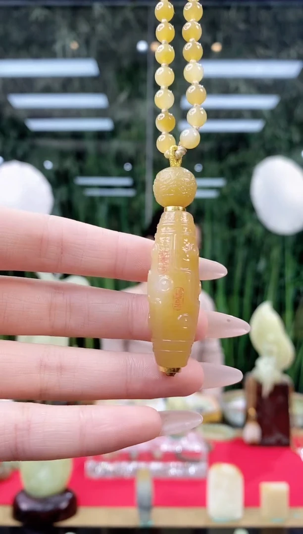 未镶嵌和田玉挂件闪购糖白九眼约46mm