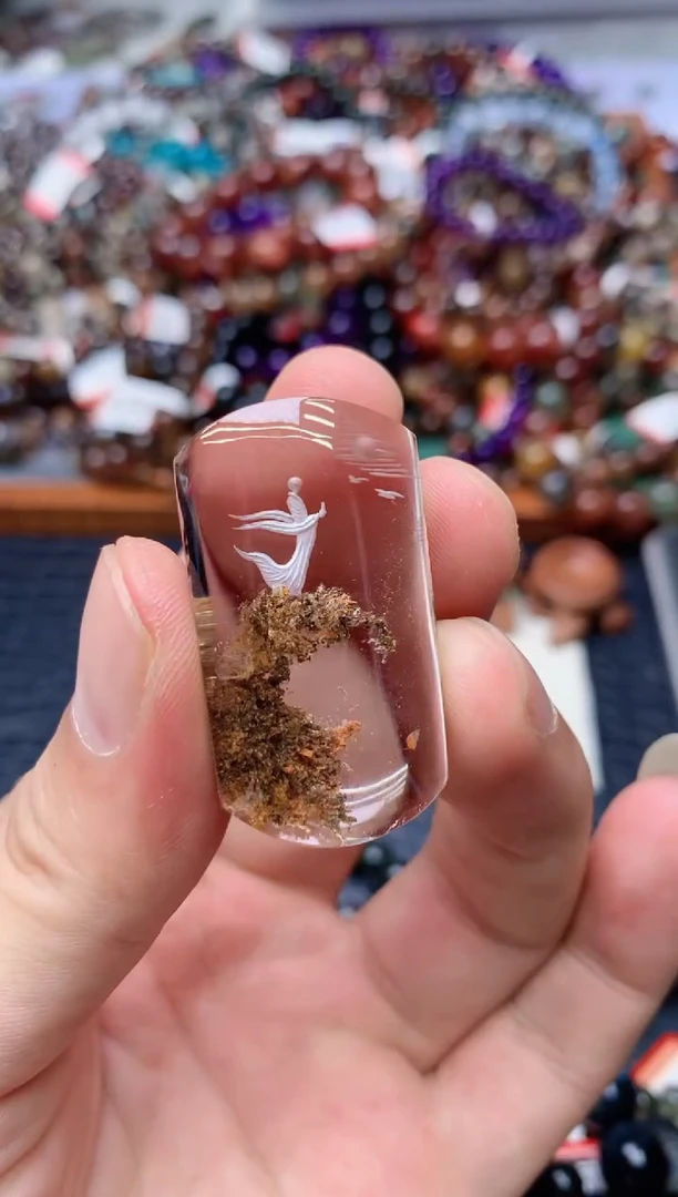 吊坠(赠链)未镶嵌水晶109