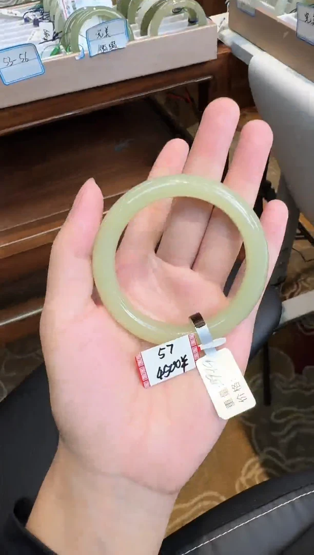 未镶嵌手镯和田玉57-