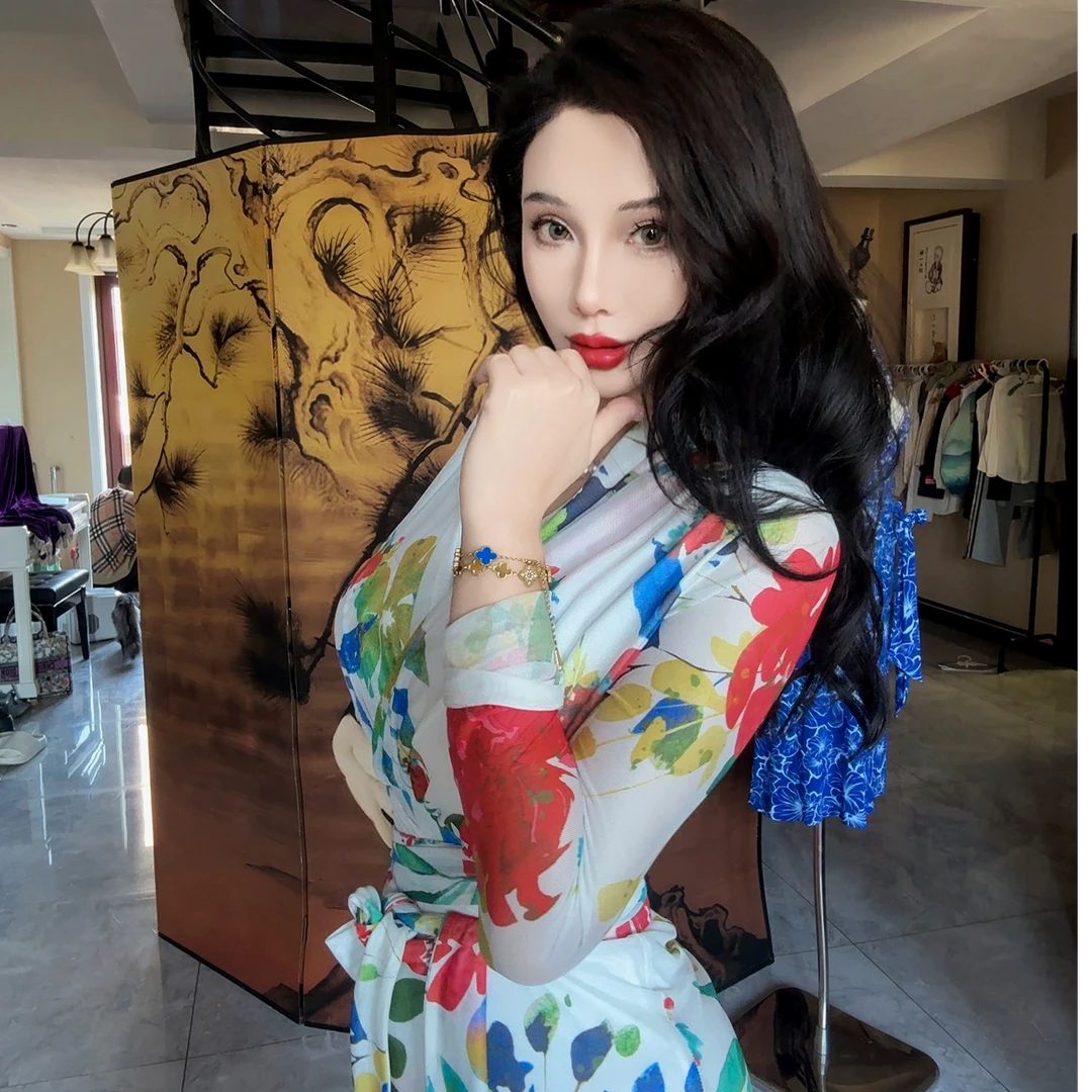 【一颗歪桃】夏季新款设计中古印花扎染裙五一旅游出街衣服