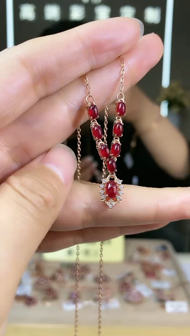 【闪购商品】红宝石颈饰银S925镶嵌颈饰