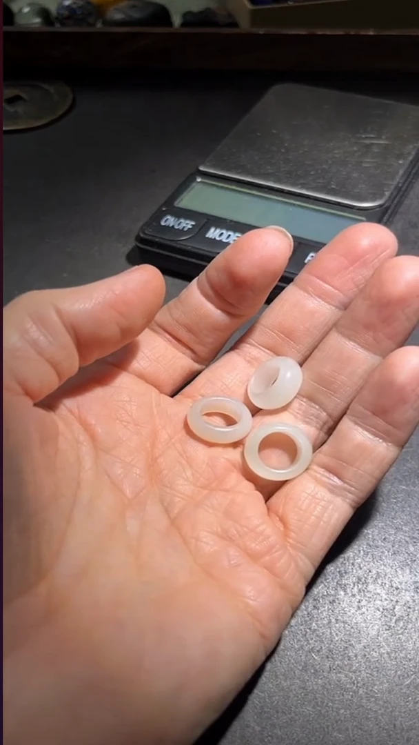 颈饰未镶嵌和田玉pz1130-4约15mm多样性发货发其一