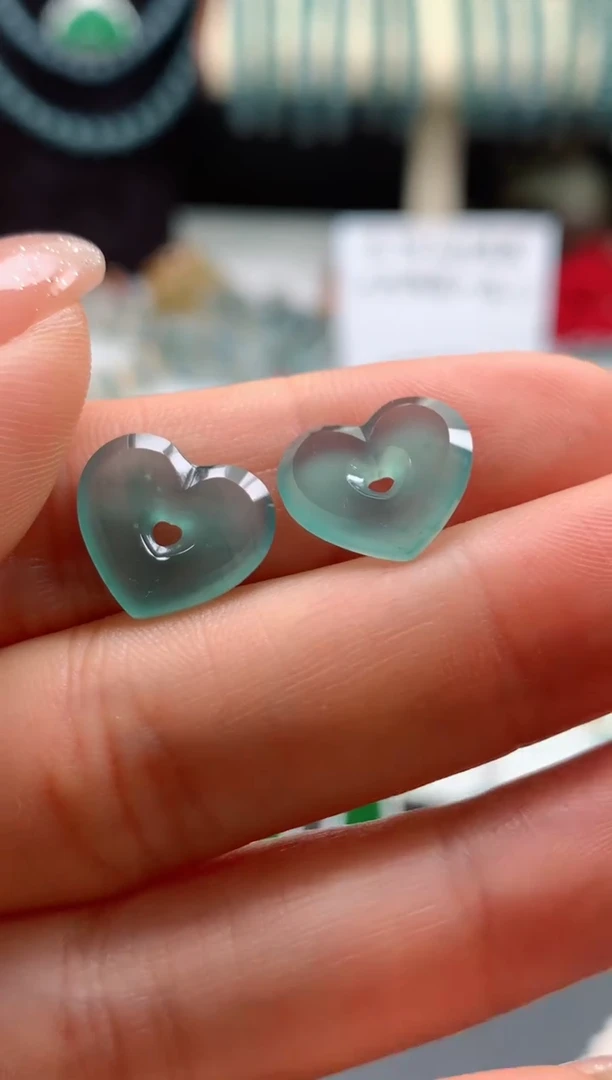 【闪购商品】翡翠颈饰未镶嵌0229674359