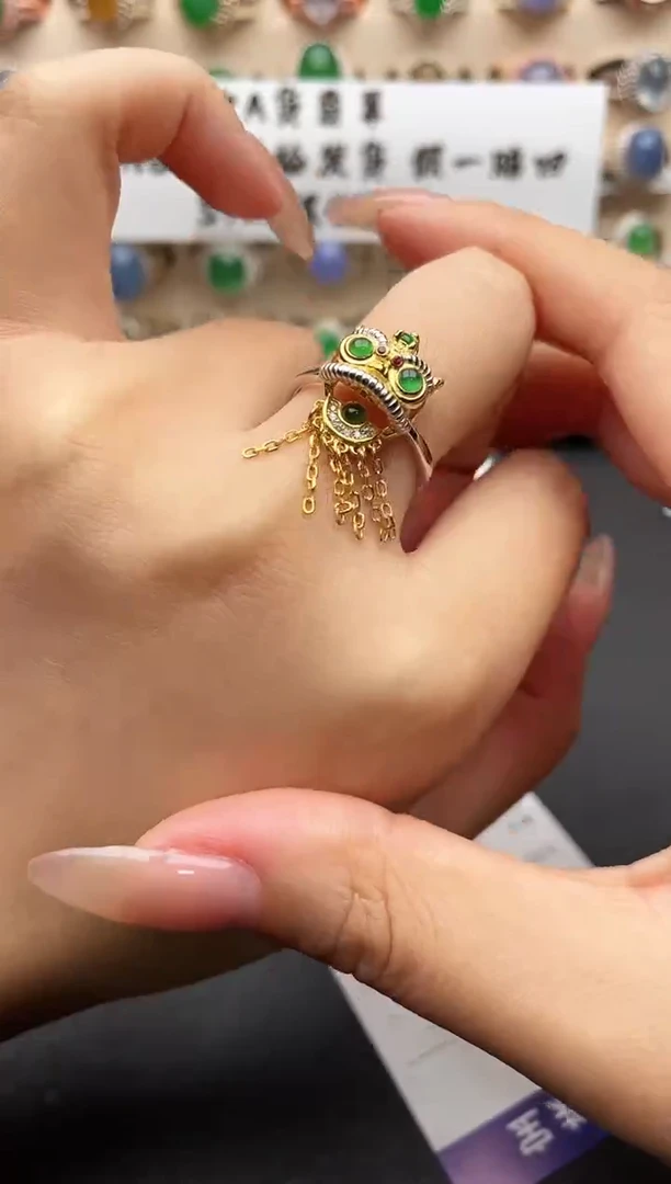 银S925镶嵌戒指翡翠一物一证一礼盒