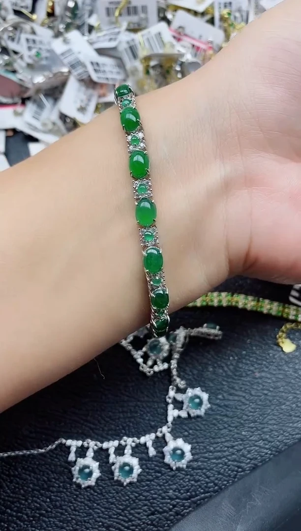 银S925镶嵌戒指翡翠前**锦1