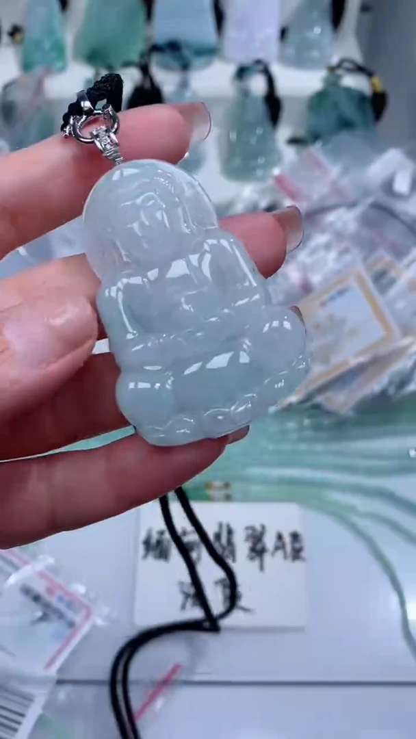 颈饰银S925镶嵌翡翠吊坠