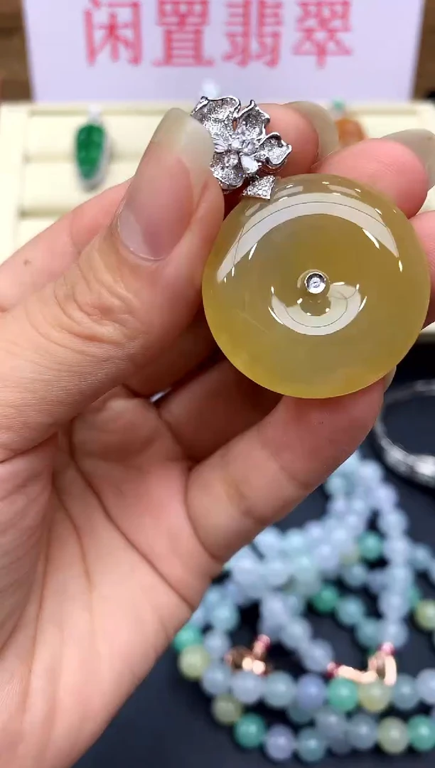 翡翠18K金镶嵌颈饰496-中国好珍宝