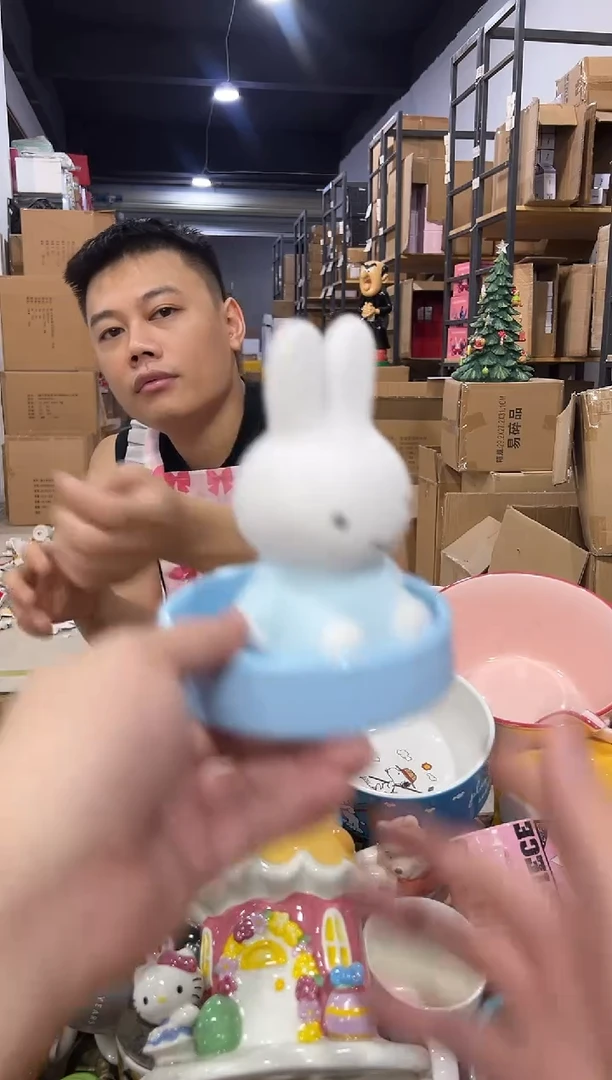 瓷片米菲兔加湿器