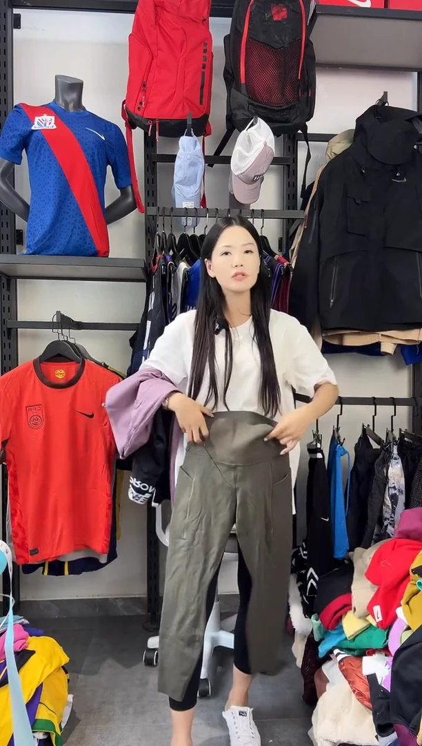 399编码 瑕疵款直播间过款为准 尺码3