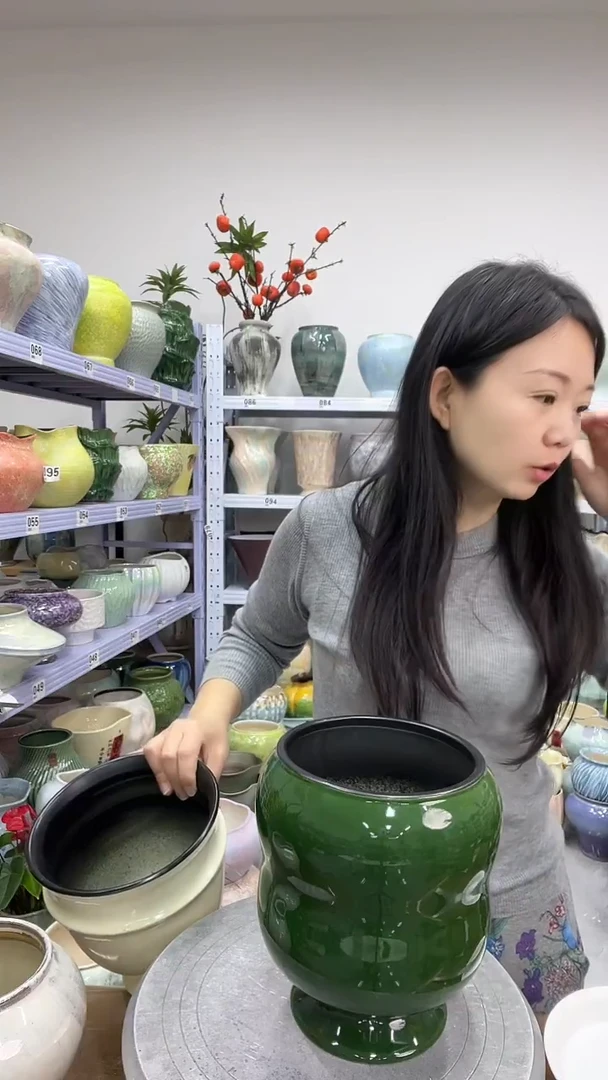 【12.10陶瓷花盆】  高度   19.5   口径     13.5