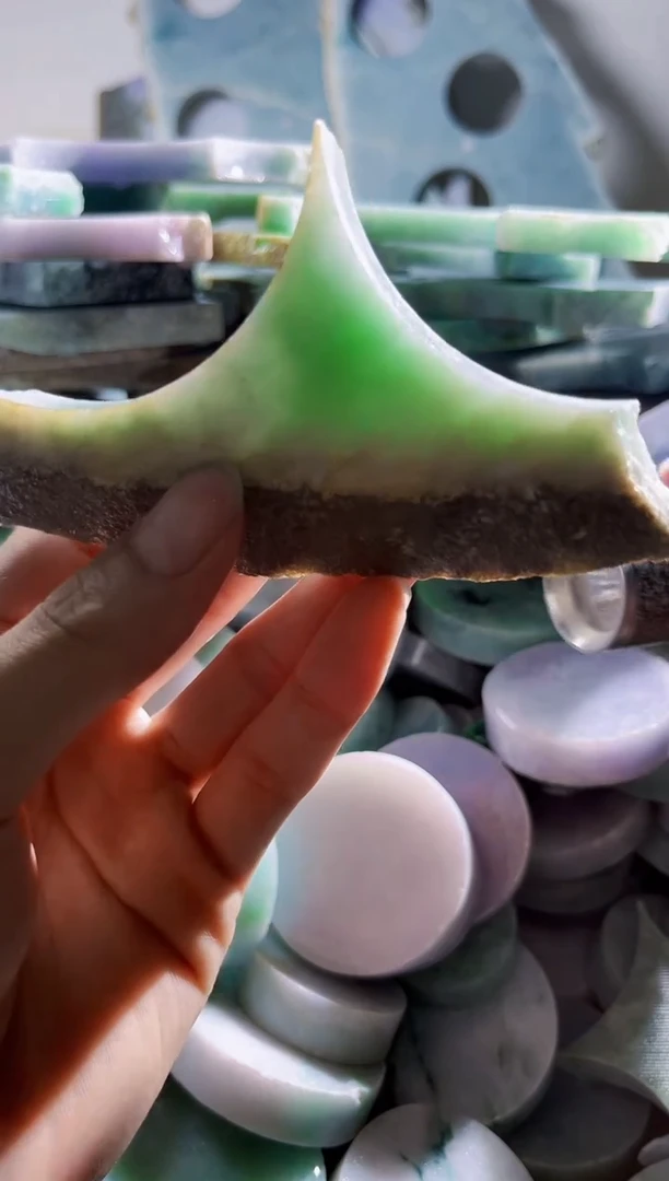 翡翠裸石缅甸翡翠A货陈222