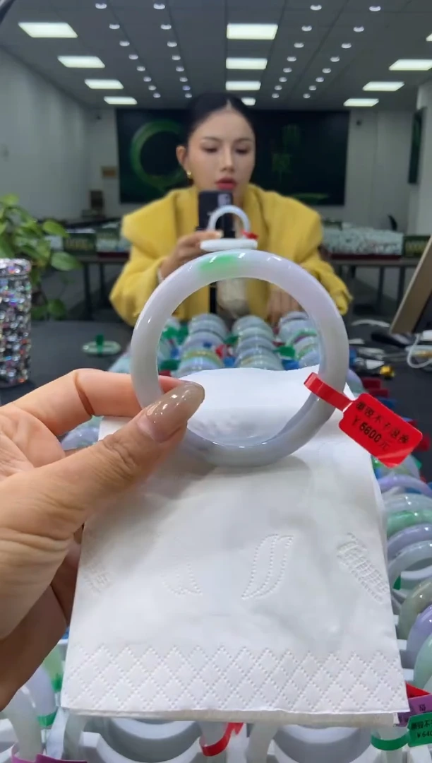 未镶嵌手镯翡翠00007050