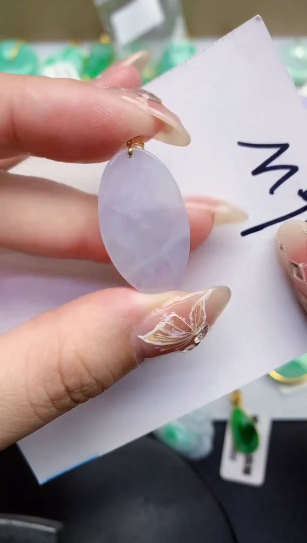 【闪购商品】翡翠颈饰18K金镶嵌0000000000