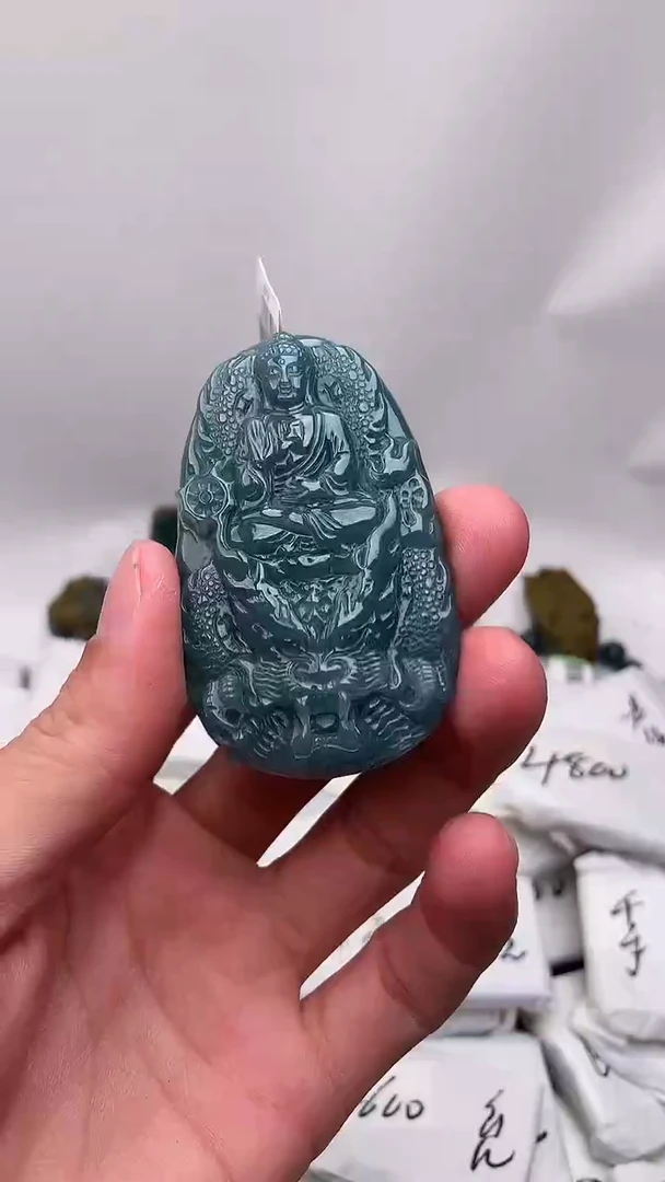 颈饰未镶嵌翡翠阿弥