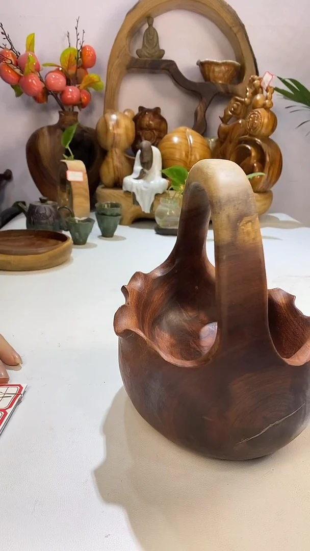 【闪购商品】香樟木A6小提篮微瑕/尺寸17*21*17
