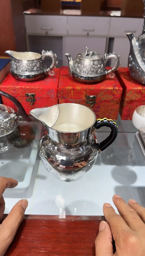 足银999精工手工素面锤纹煮茶器