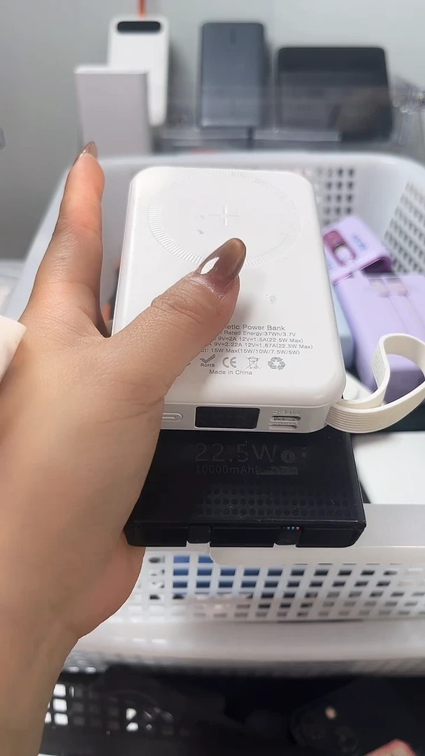 夹子款-****∨数码数据线一号链接 直播为准