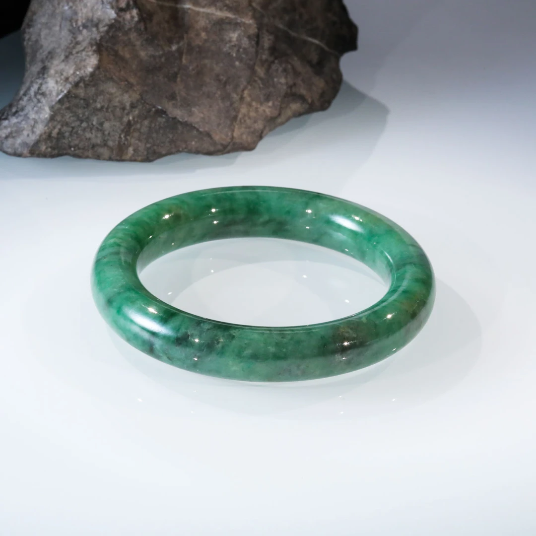 【意婵】《雾隐镯》天然典藏级缅A老翡翠手镯-910244