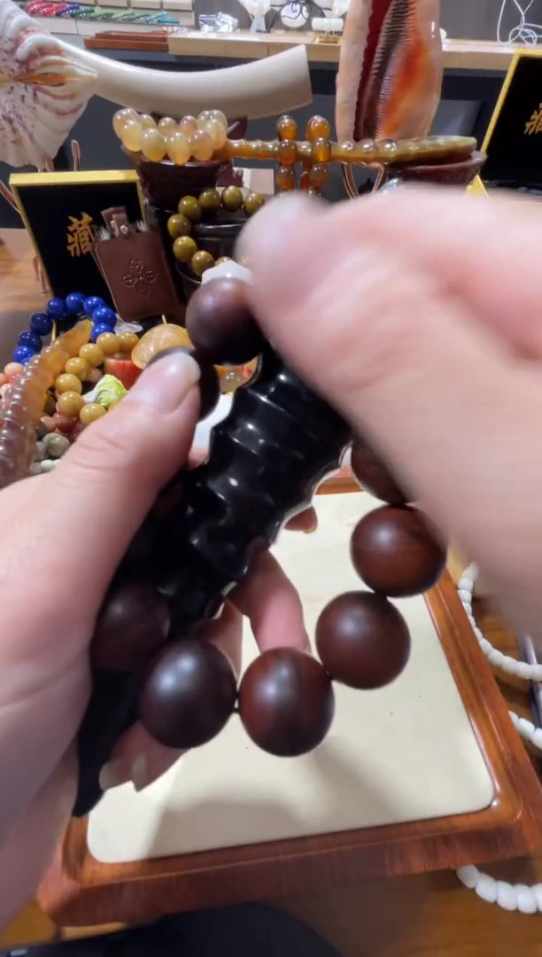 大果紫檀（缅甸花梨）18-/