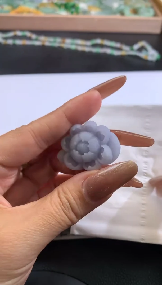 【闪购商品】定制翡翠未镶嵌翡翠