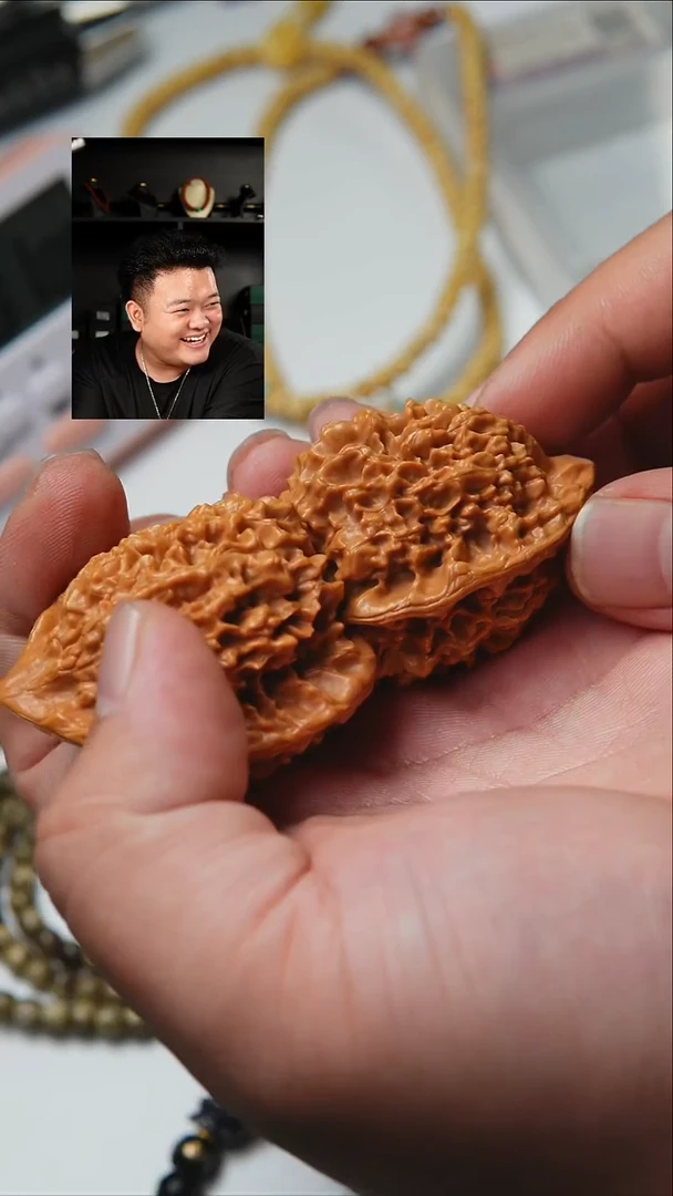 文玩核桃把件尺寸随机