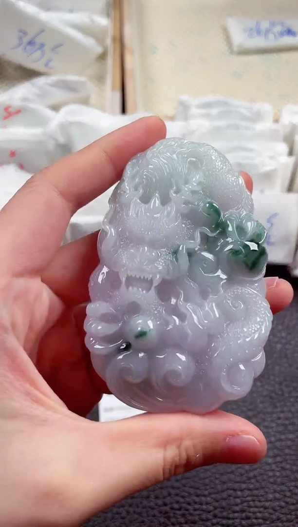 翡翠未镶嵌颈饰00002928