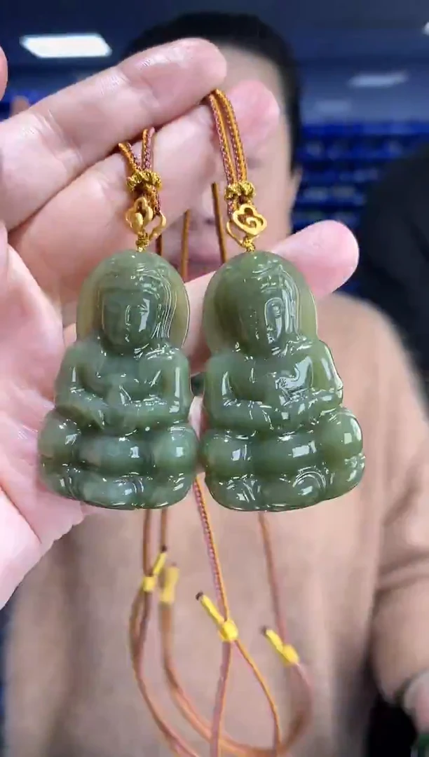 颈饰未镶嵌和田玉多样性发货发其一