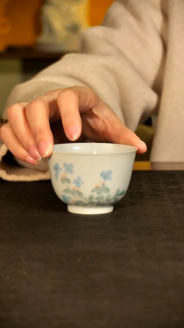 知德堂手绘花卉主人杯仿古泥