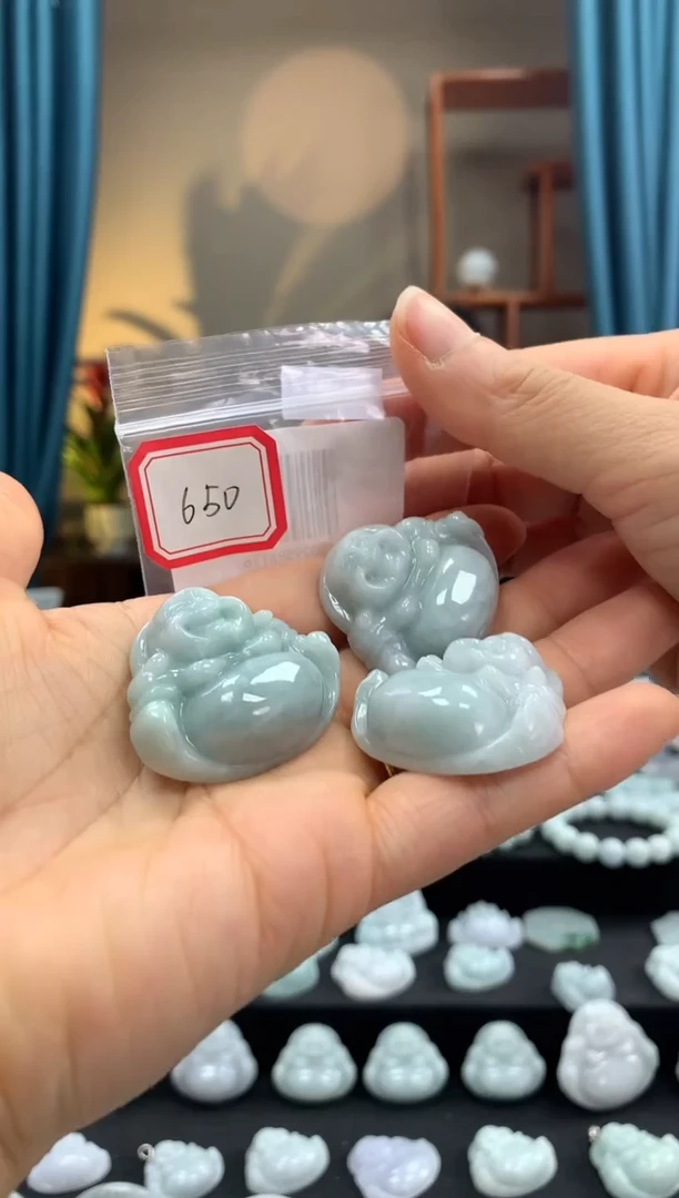翡翠未镶嵌颈饰佛公650 多样性发一件