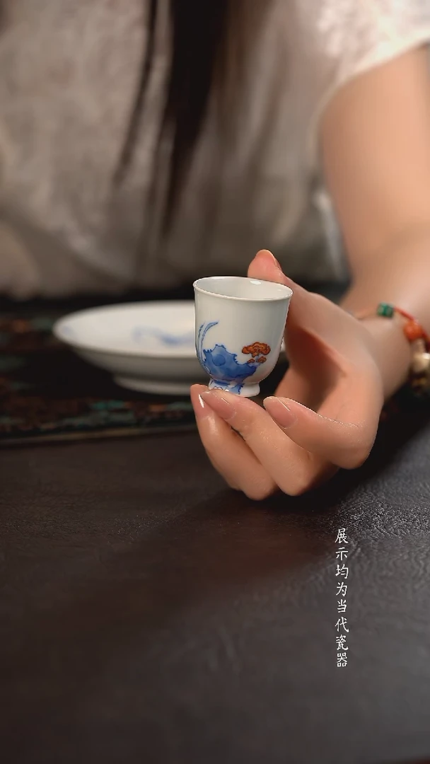 聚澜堂斗彩君子之交兰花小闻香杯