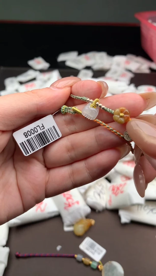 【闪购商品】翡翠手绳未镶嵌   一