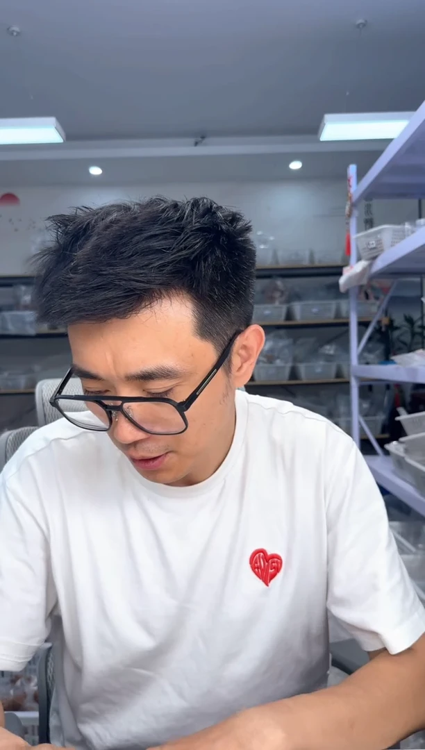 文玩核桃把件小礼物