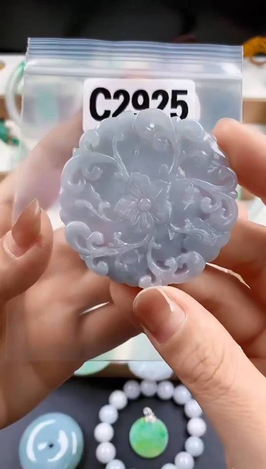 颈饰未镶嵌翡翠天然翡翠吊坠挂件