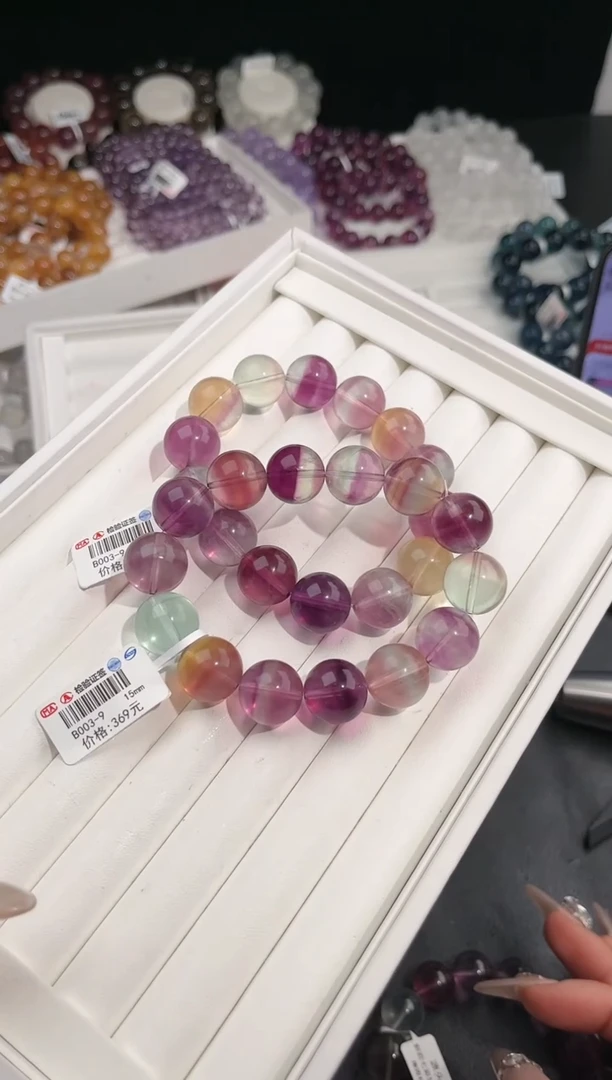 【闪购商品】萤石手链未镶嵌多样性发一彩萤石15mm