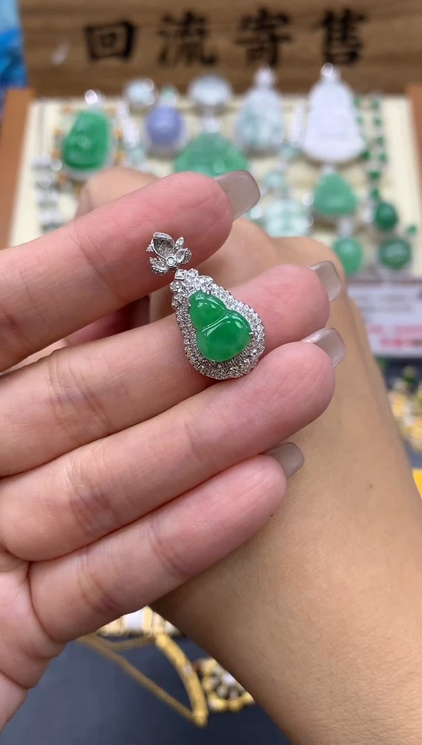 【闪购商品】翡翠颈饰18K金镶嵌437-中国好珍宝