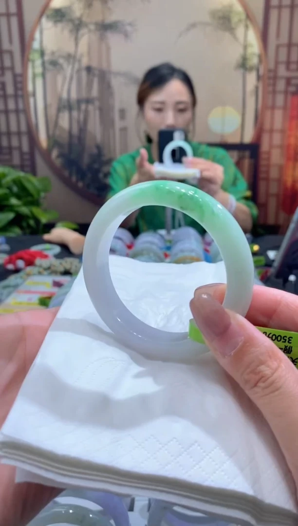 未镶嵌手镯翡翠000056068