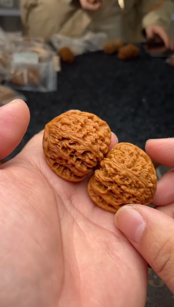 把件文玩核桃B 18号 40尺三角将