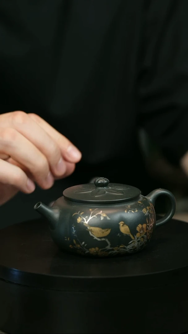 茶壶紫砂大*长H2278余海燕墨绿描银筋囊南瓜