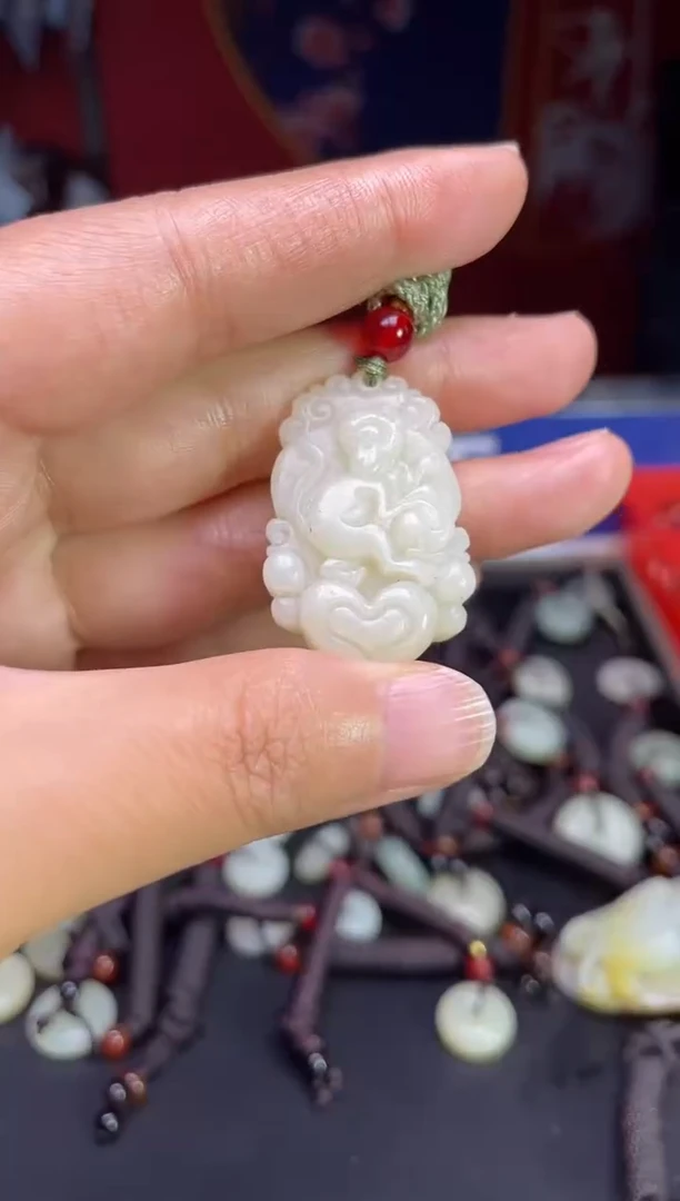 颈饰未镶嵌和田玉123