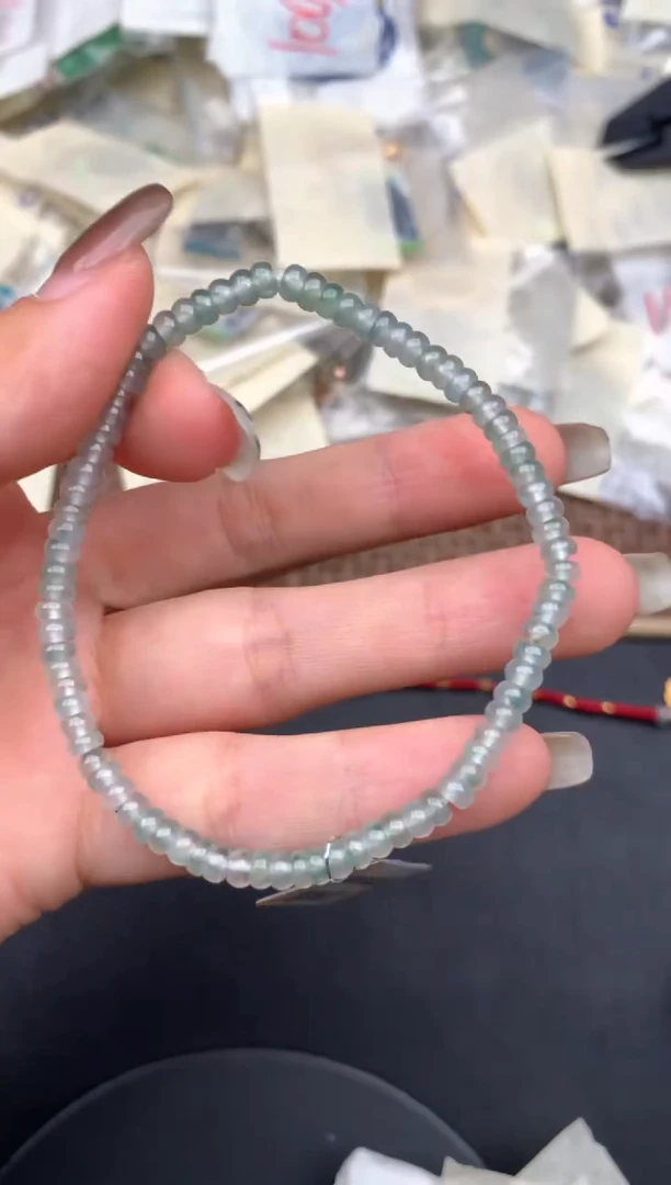 未镶嵌挂件翡翠一