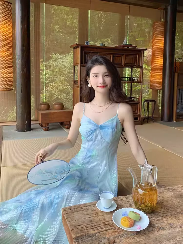 薇宝儿塔塔-【流云梦镜】新款显瘦收腰设计感连衣裙-B4149K