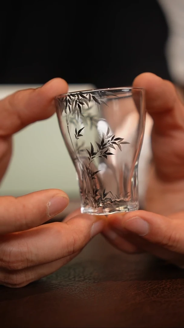 20-3墨竹单杯（玻璃加彩）
