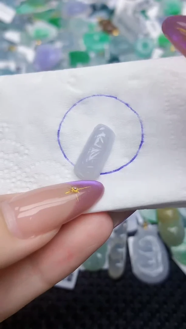 翡翠未镶嵌颈饰   天然翡翠A货  百元以上9米证书费自理