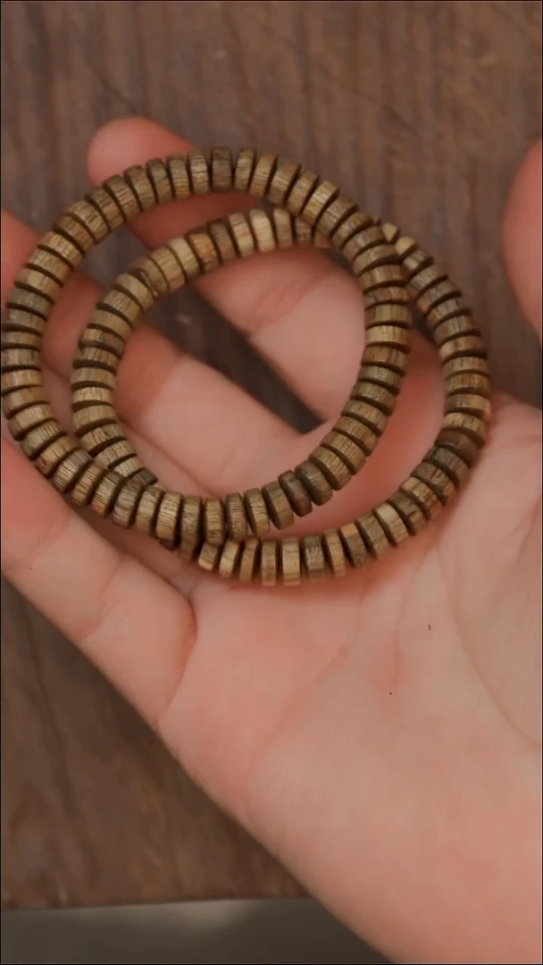 沉香手串61号海南黑油格多样性发一条