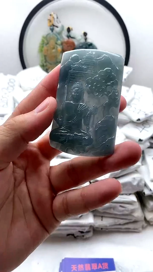 【闪购商品】翡翠颈饰未镶嵌不动明王有瑕疵【品质一般介意慎拍】