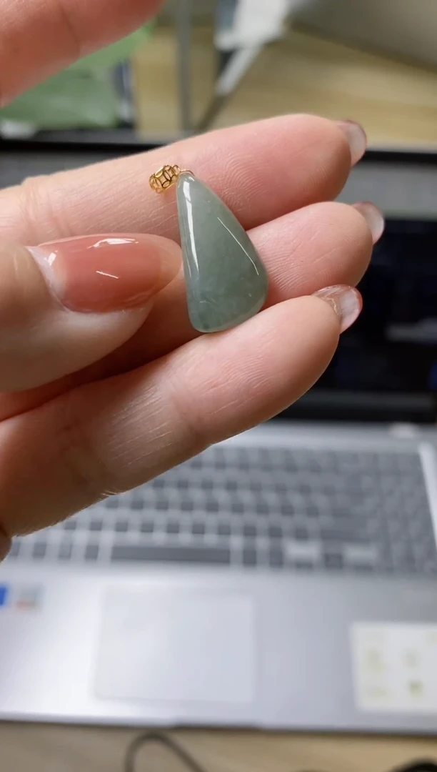 【闪购商品】翡翠颈饰18K金镶嵌天然缅甸翡翠A货随型挂件